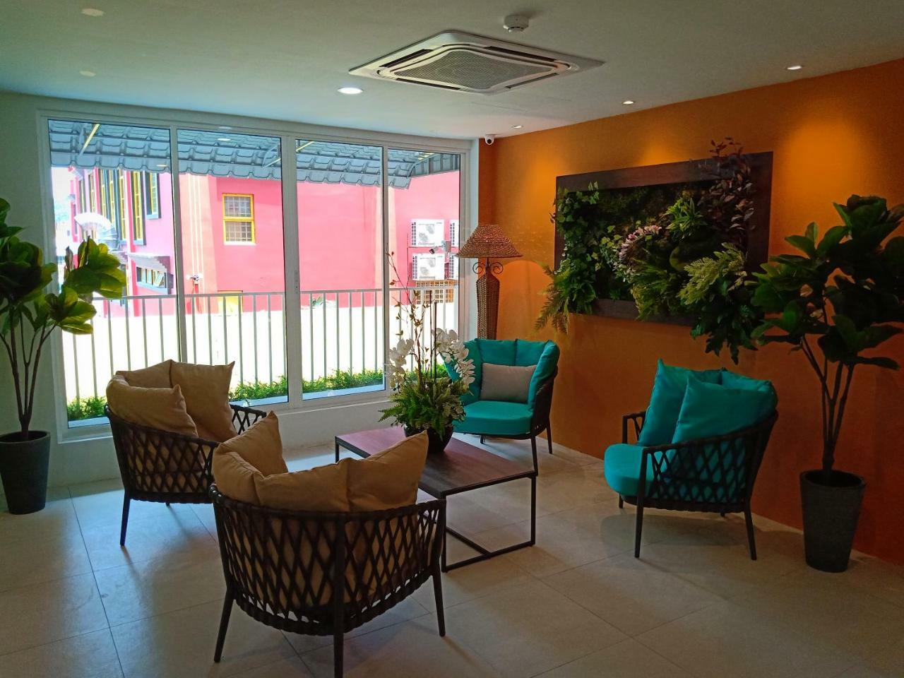 H Boutique Hotel Xplorer Loke Yew Куала-Лумпур Экстерьер фото